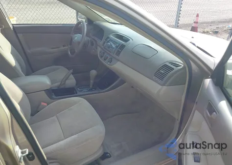 2002 Toyota Camry Le from USA, damaged, VIN 4T1BE32K22U078507